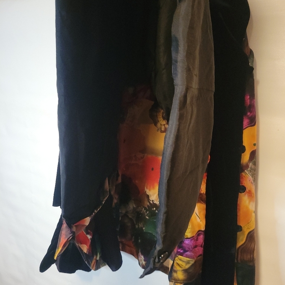 Unique Silky Ink Art Jacket with Velvet Trim - Picture 14 of 15